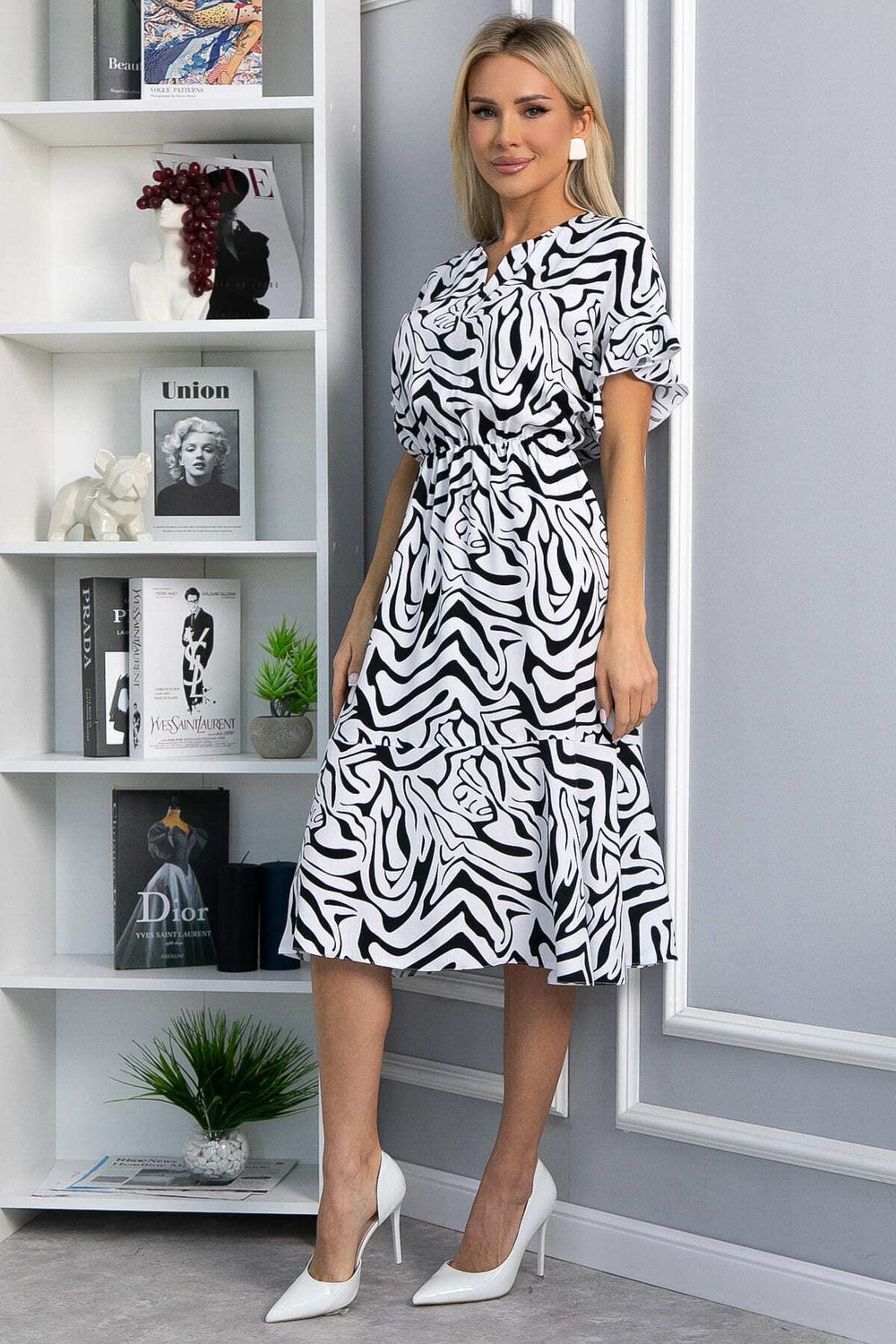 Платье Кристи (черно-белое) П13871-35М LT Collection