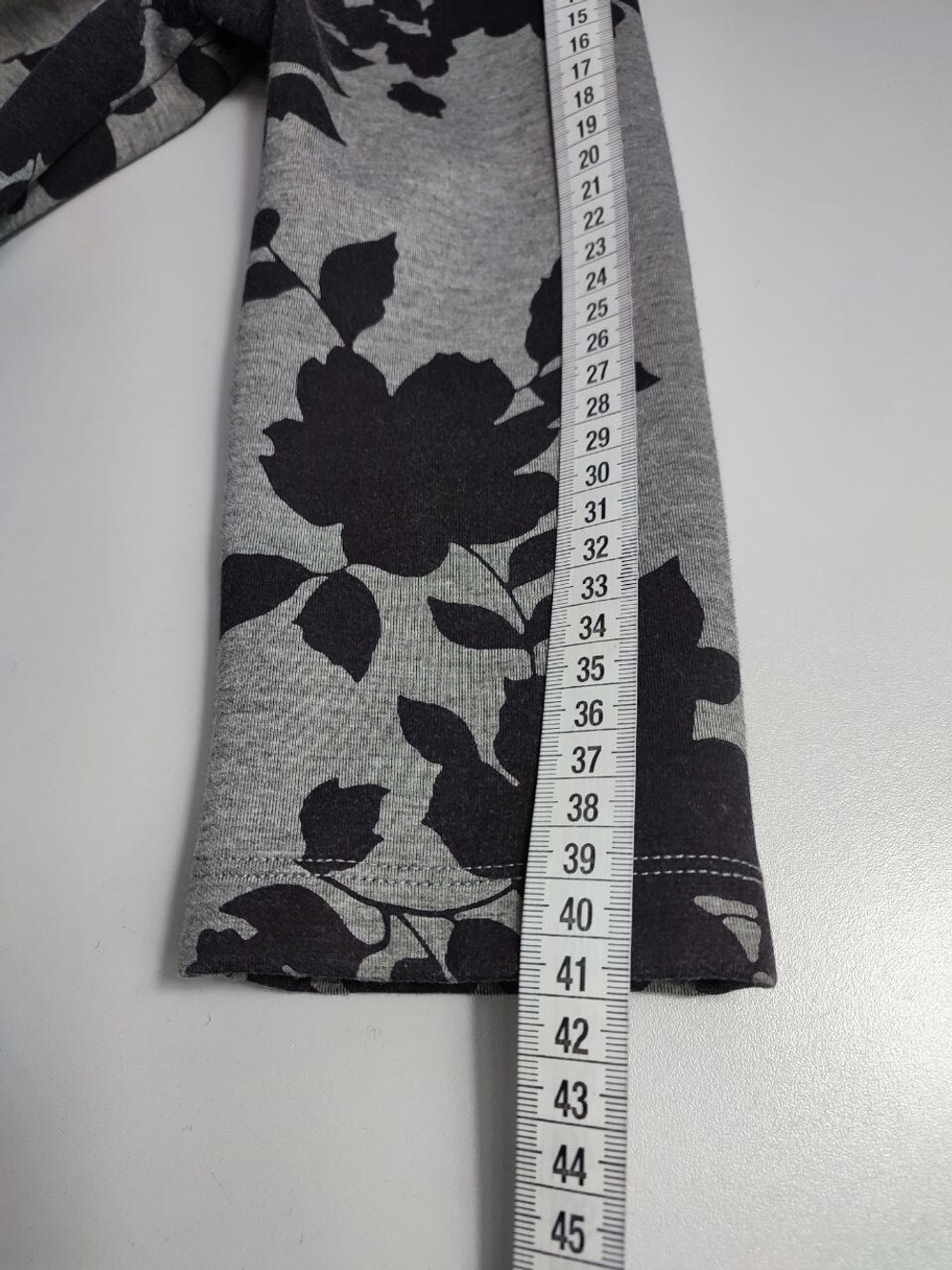 Платье Ostin модное 42 размер