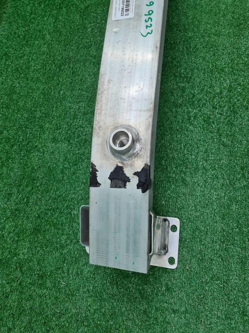 Усилитель передний Omoda C5 (2022-н.в.)