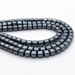 Гематит (имитация), размер около 3,9 мм, цена за 49-50 шт (1/2 нити)