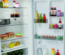 Двухкамерный холодильник Hotpoint HT 5200 W