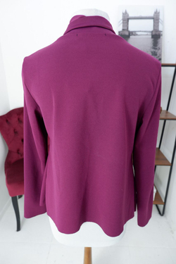 Жакет Gloria Jeans красивого цвета 46 размер