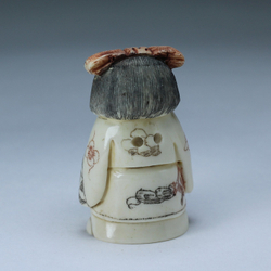 Нэцкэ Девочка с мешком риса