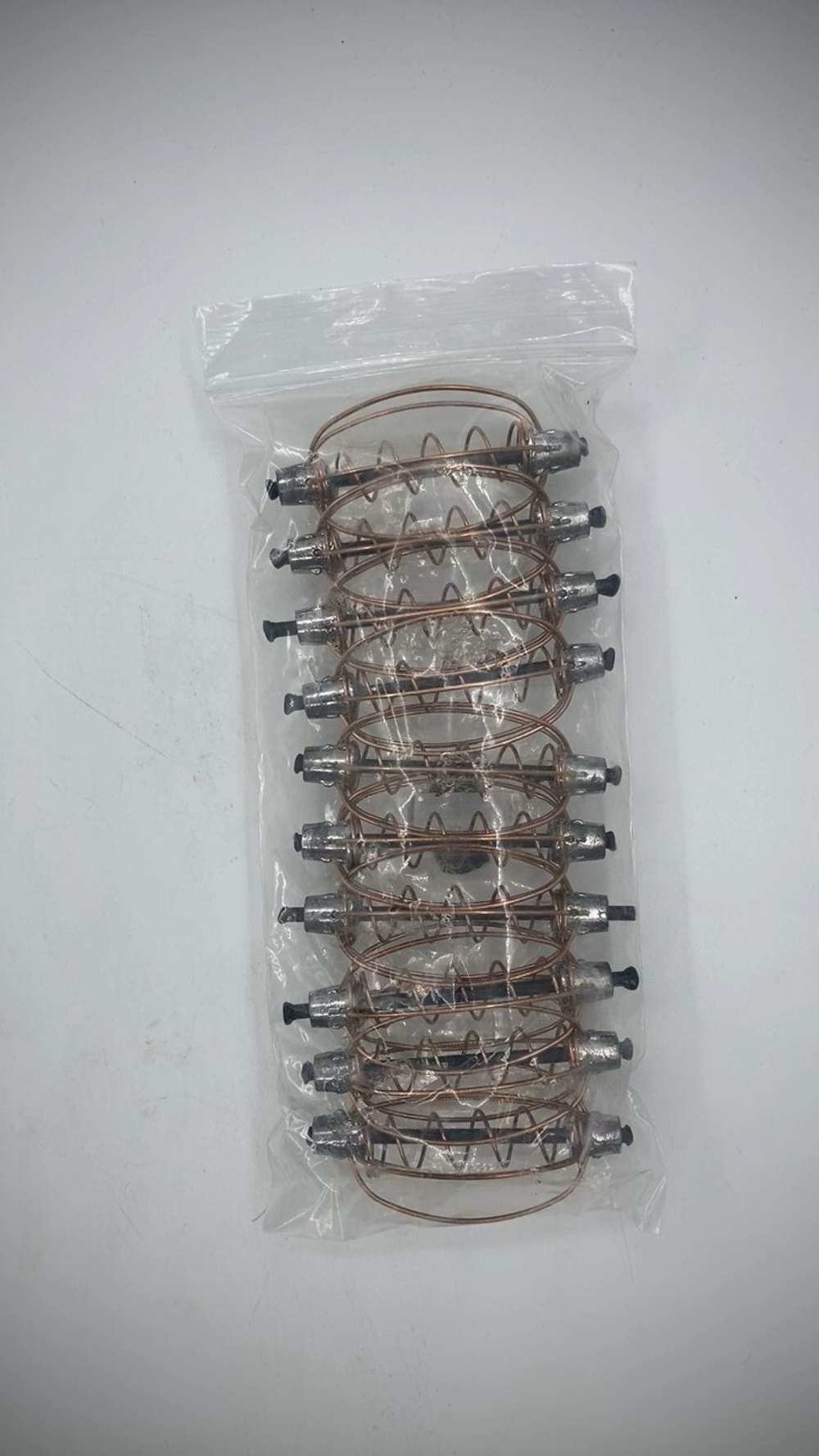 Кормушки ПРУЖИНА 60гр №5