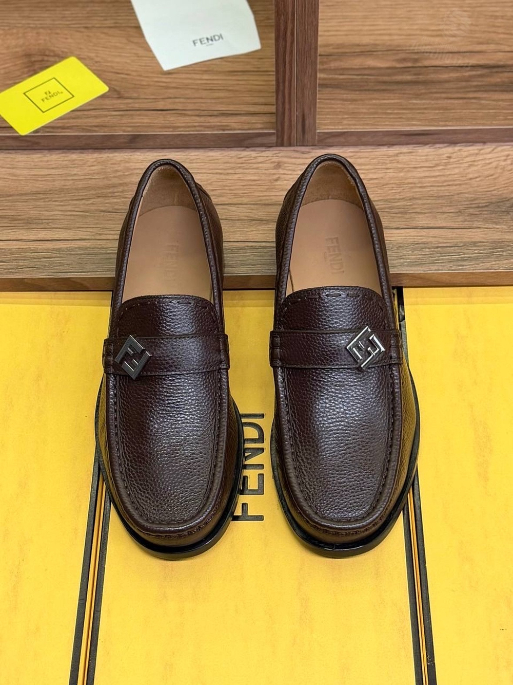 Лоферы Fendi