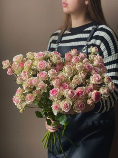 Кустовая роза (розовый микс)