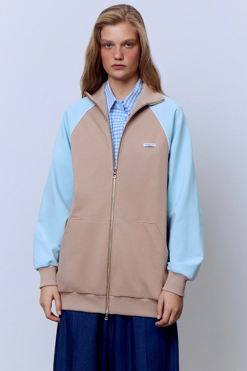 Толстовка на молнии с кантом