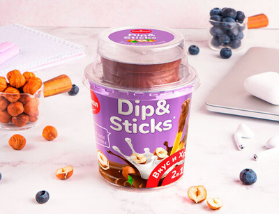 Шоколадная паста Сладиал с фундуком, какао и палочками печенья 145 г