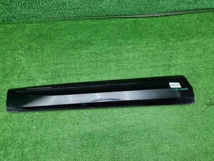 Накладка двери передняя левая Geely Tugella 19-24