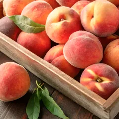 Персик свежий красный / 500 гр