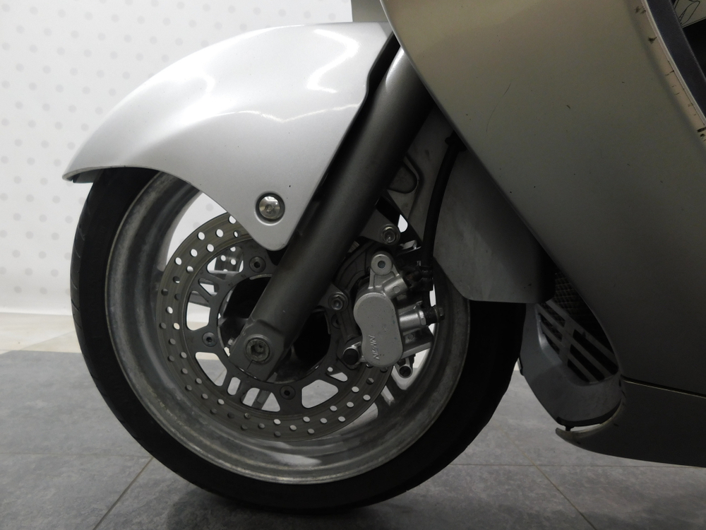 Suzuki Skywave 650 , 2002