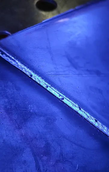 Робот лазерной сварки Locamp LC 25-1800