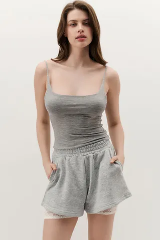 Топ на бретелях из вискозы цвета серый меланж