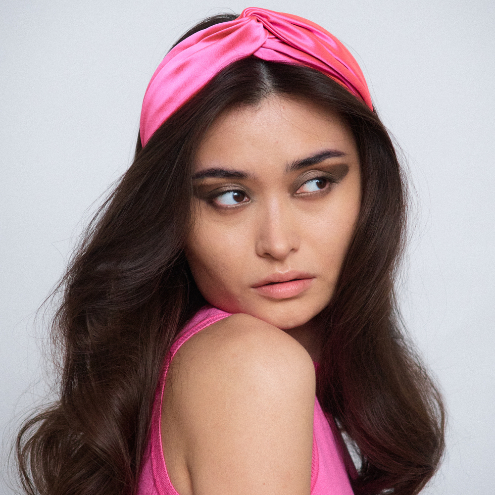 Ободок-узел ярко-розовый