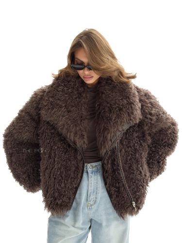 Коричневая шуба-косуха из овчины калган