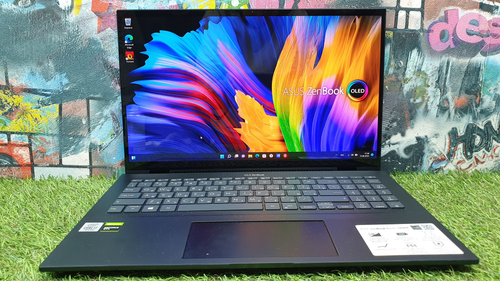 Asus Zenbook PRO 15 i7-10/16 Gb/GTX 1650 Ti/OLED