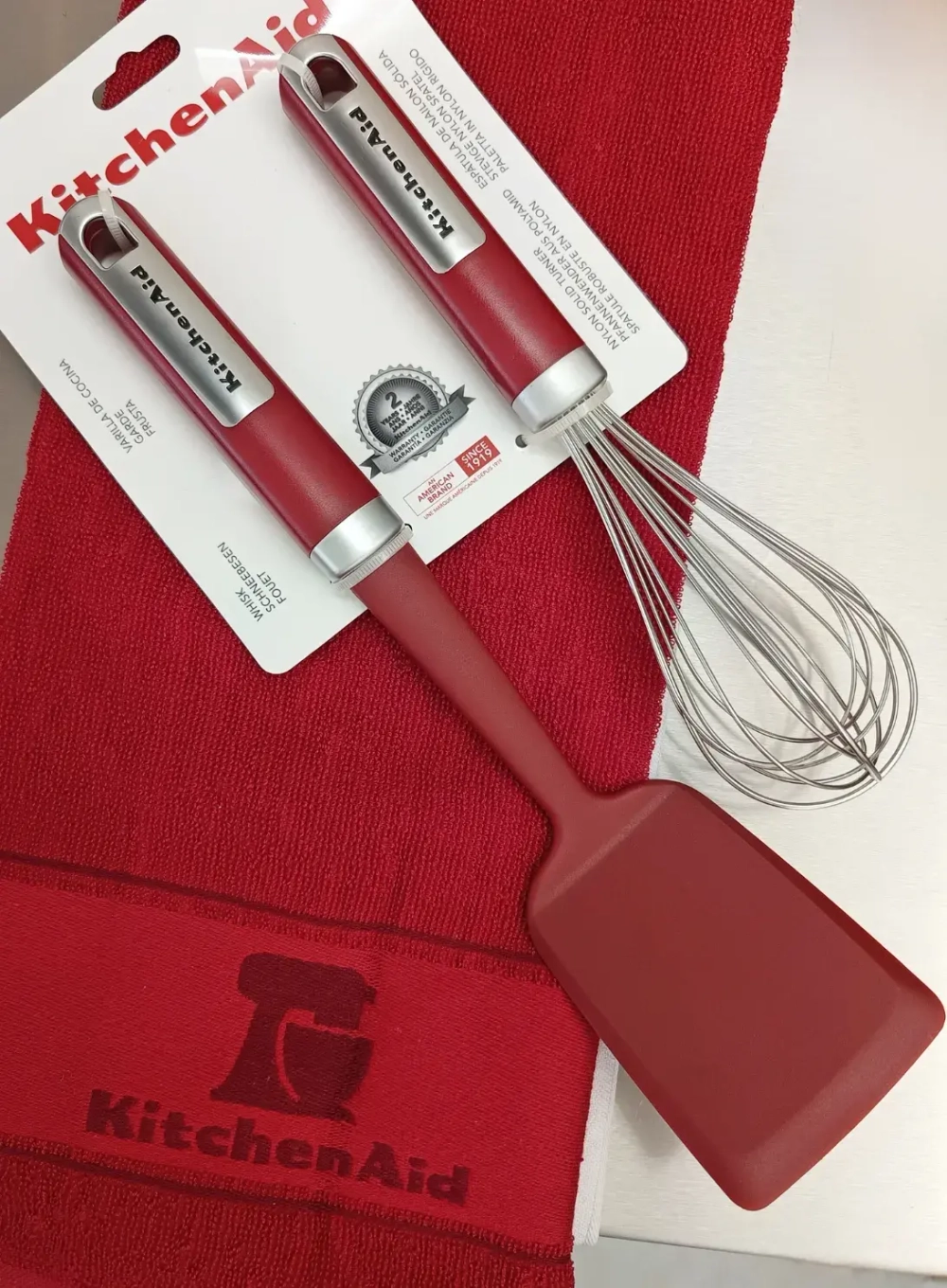 KitchenAid Набор лопатка + венчик Maker Essentials красный