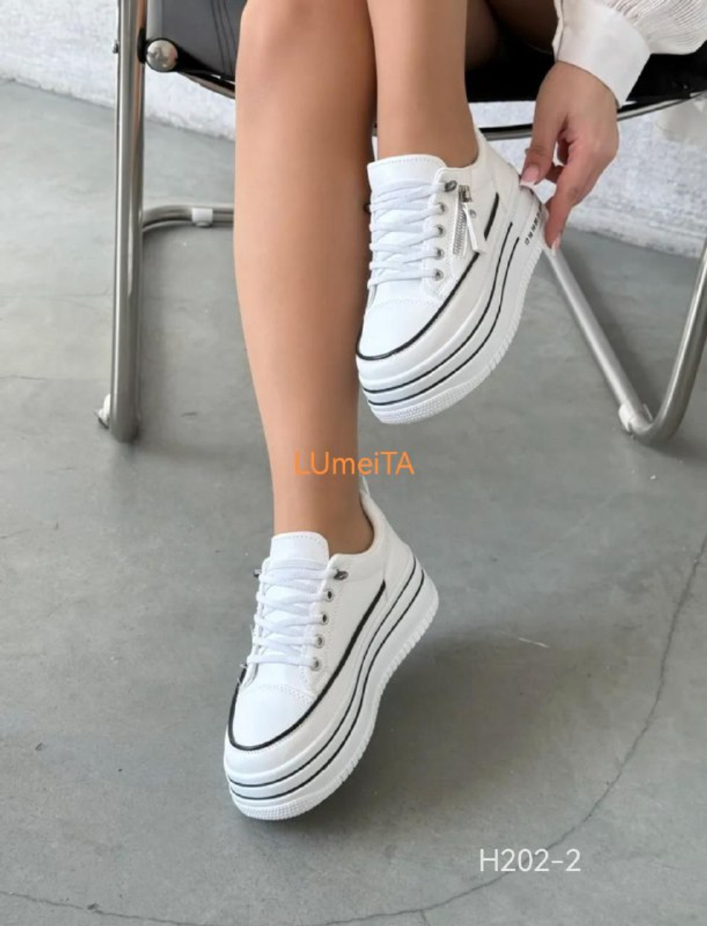 Кроссовки по 8 пар (36-41)р. / 202-2