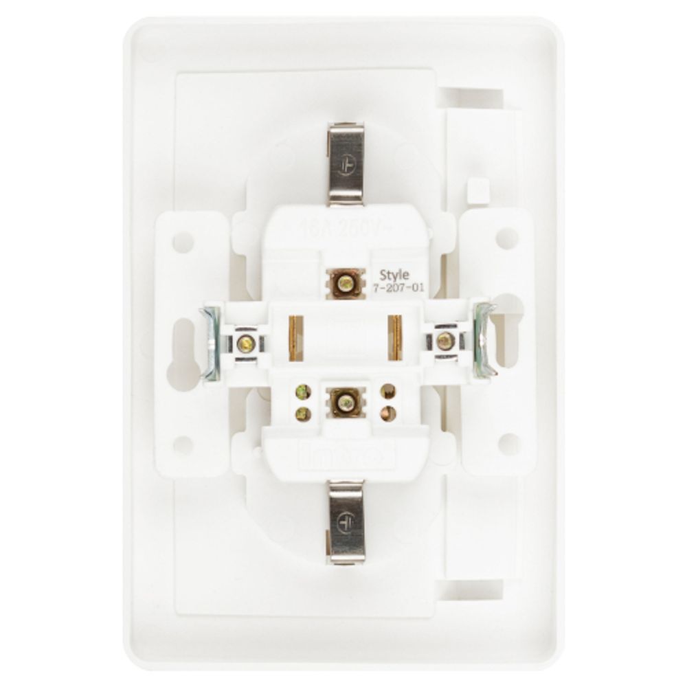 Розетка Intro Style 7-207-01 с заземлением 2P+E Schuko с крышкой шторками 16А-250В IP20 СУ белый | Intro