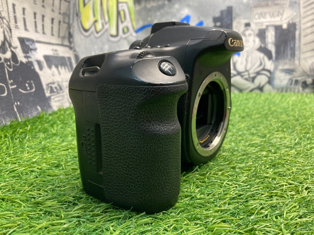 Canon EOS 40D (42.000 кадров)