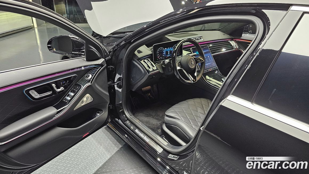 Mercedes-Benz S-Class W223 S580L 4MATIC (08.2023)