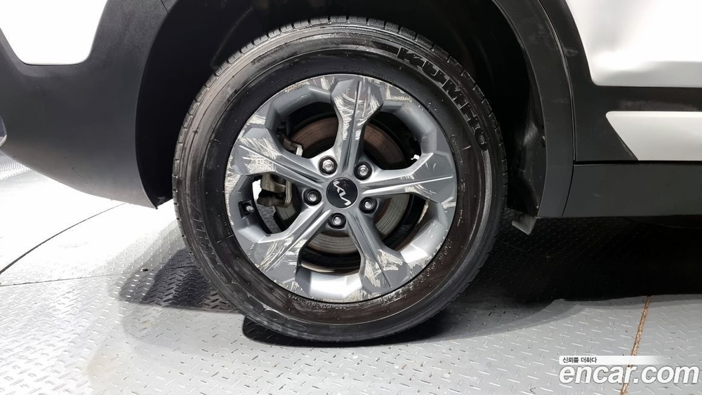 Kia The New Seltos Бензин 1.6 Turbo 4WD (09.2022)