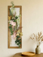 Искусственные цветы для декора стен