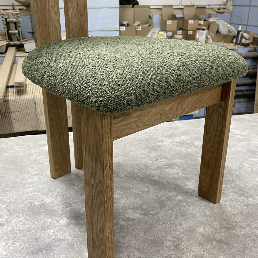 Стул из дерева - TIRO