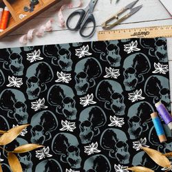 Ткань мембрана зелёные черепа и белые цветы