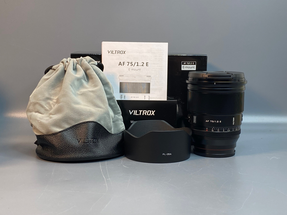 Viltrox AF 75mm F1.2 Pro Sony E