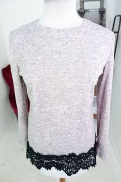 Джемпер с оригинальной спиной, визуально на 46 размер