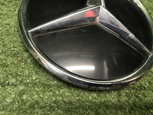 Эмблема решетки радиатора Mercedes GLE V167 18-24