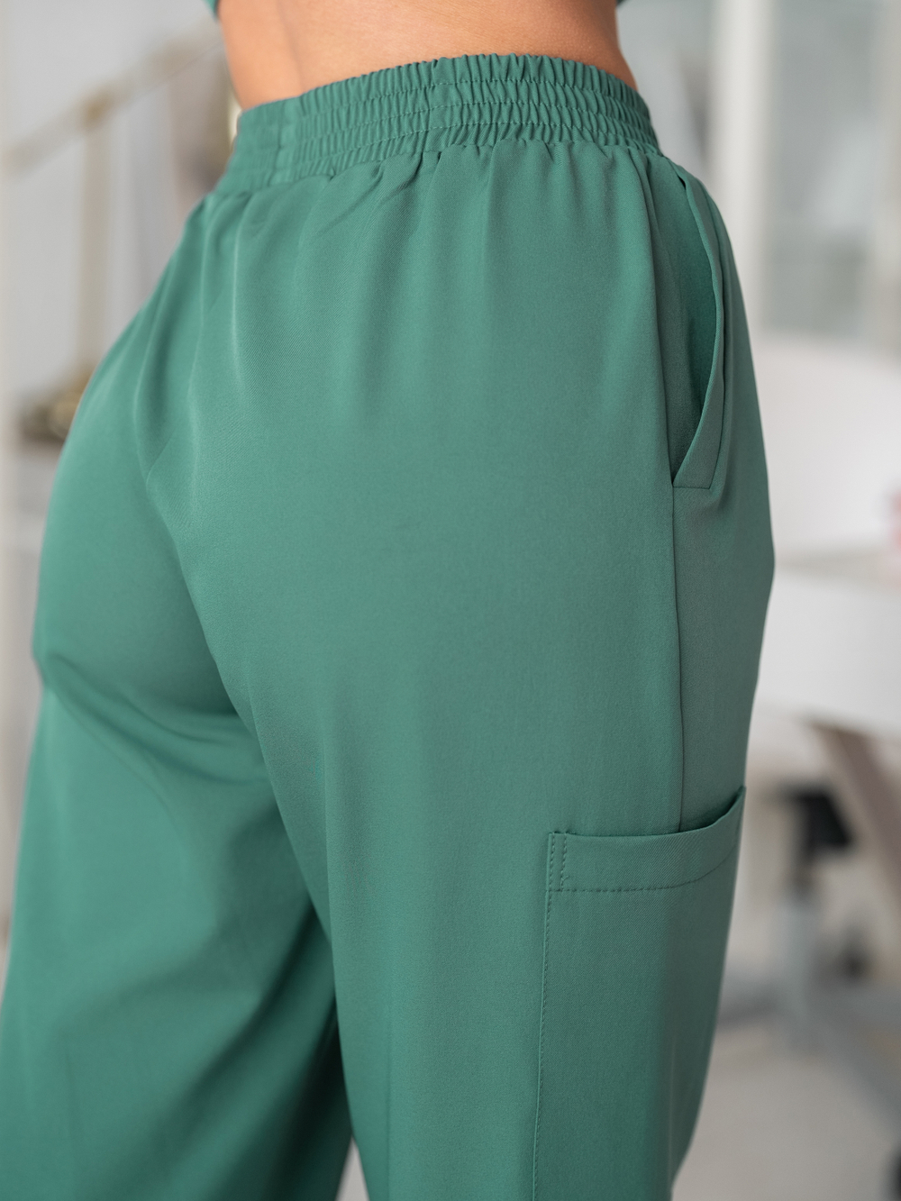 Брюки Motion карго