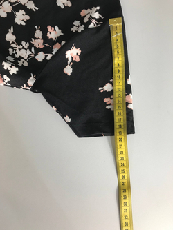 Блузка для нежного образа, визуально на 42/44 размер