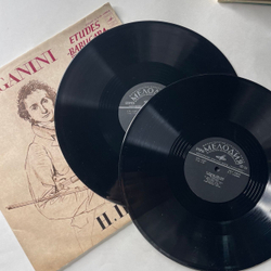 Винтажная виниловая пластинка LP Н. Паганини, Н. Мильштейн, Г. Кремер, Т. Гринденко, Этюды Barucaba / Duo De Paganini / Н. Паганиниана / Венецианский Карнавал (СССР 1979)