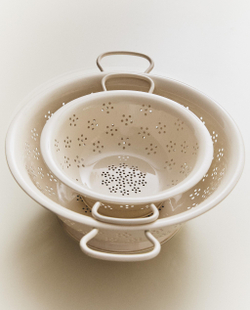 Zara Home дуршлаг из нержавеющей стали, цвет кремовый, 26 см