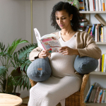 Подушка для кормления BEABA Big Flopsy темно-серая