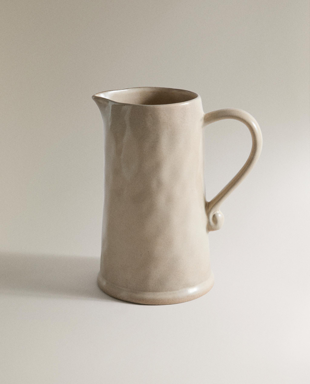 Zara Home кувшин из каменной керамики, цвет серый, 22 см