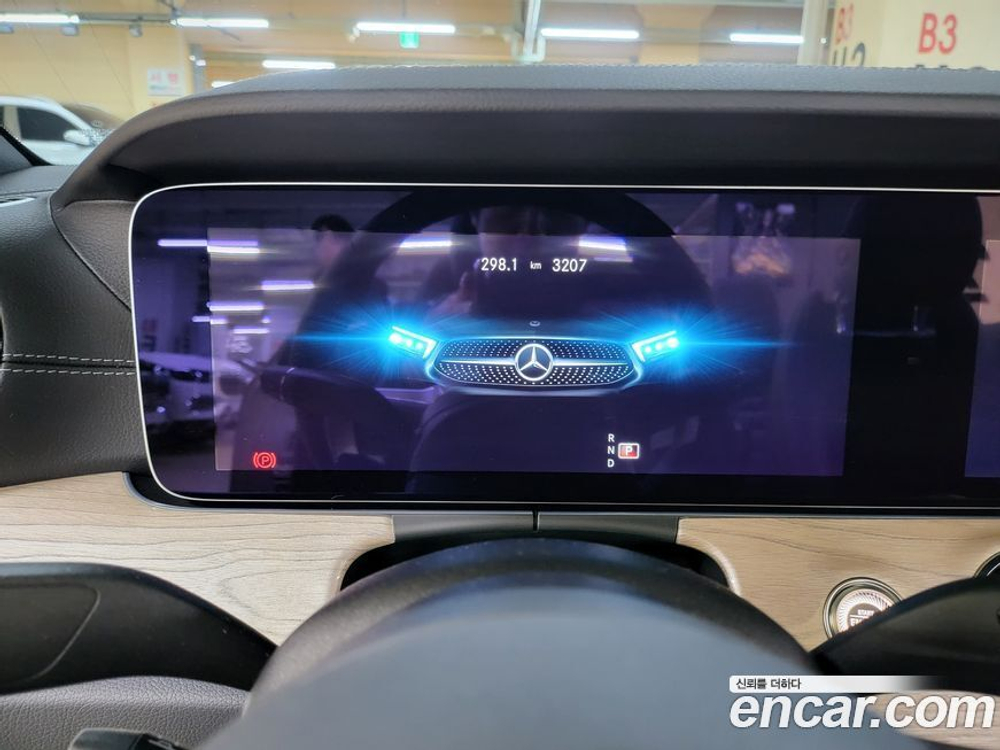 Mercedes-Benz E-Class W213 E450 4MATIC Cabriolet (01.2023)