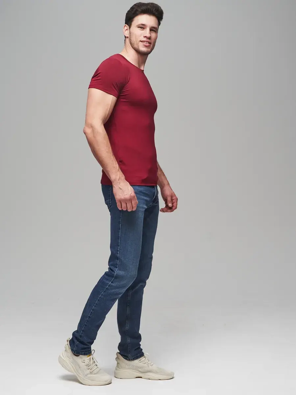 Футболка спортивная однотонная