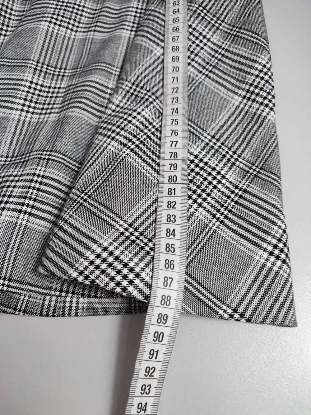 Платье Reserved в клетку 40 размер