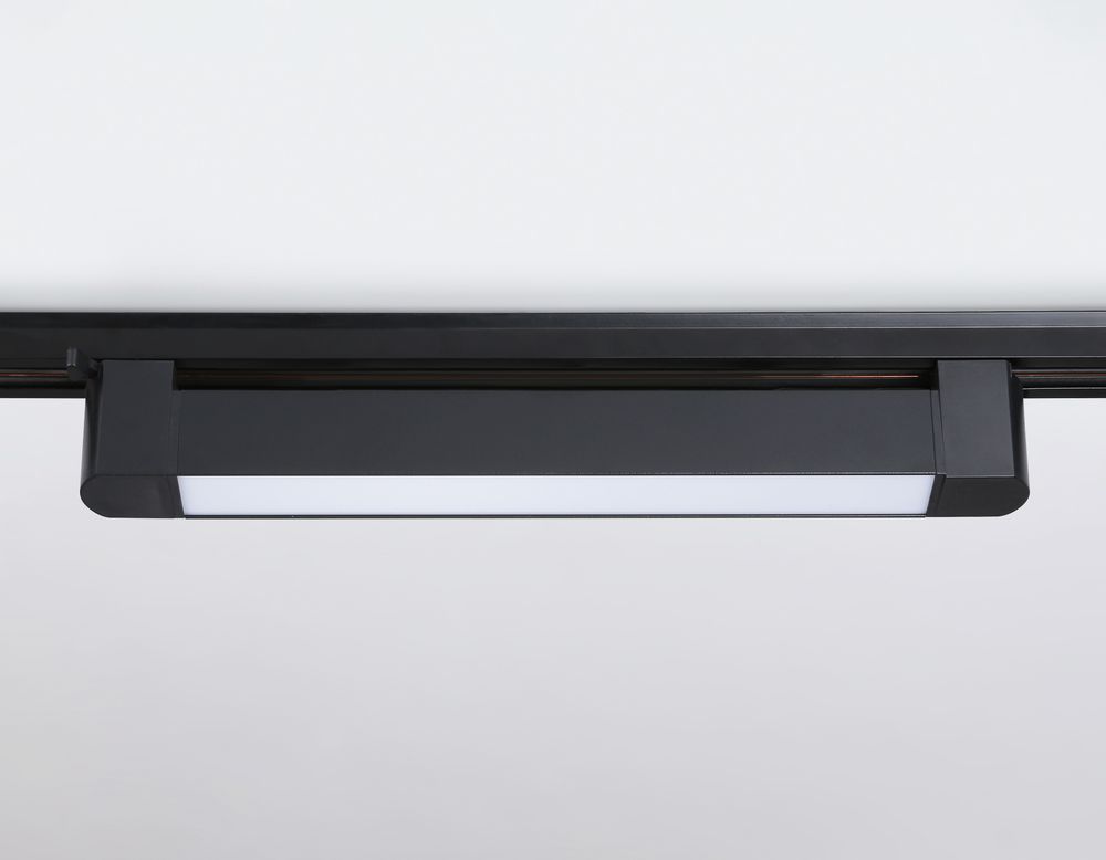 Ambrella Трековый однофазный светодиодный светильник Track System GL6733