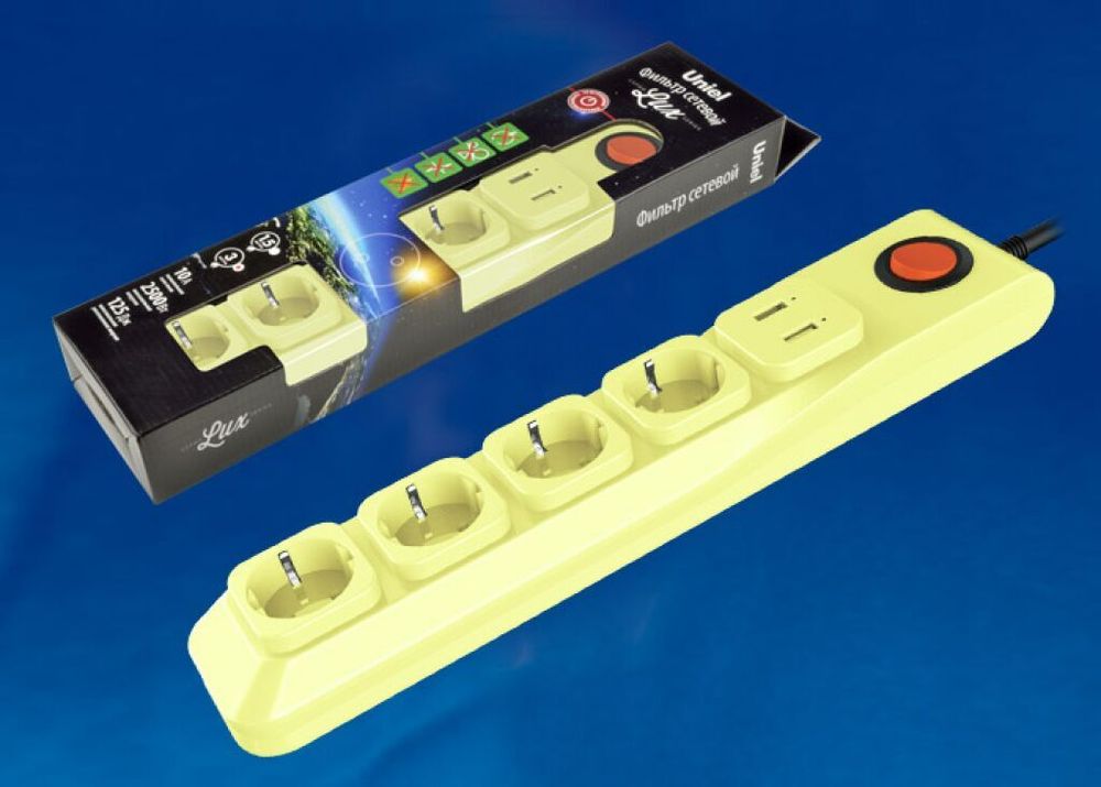 S-GSL5-3U IVORY Cетевой фильтр серии Lux, 3м (Пвс 3*0,75), 4 гнезда, с/з, 1USB (1A). 10А. Защита от перенапряжения, короткого замыкания. TM Uniel.
