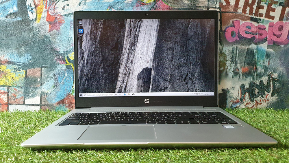 Ультрабук HP i5-8/8 Gb/FHD покупка/продажа