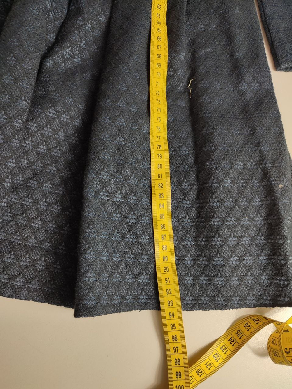 Платье Evrika плотное, визуально на 42 размер