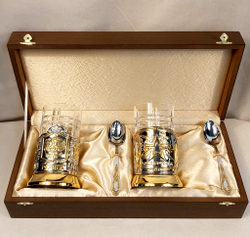 Набор подстаканников с позолотой Герб и Армия в фуляре