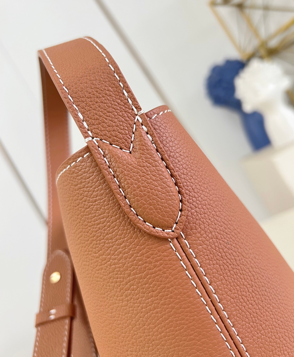 Louis Vuitton Low Key All in BB