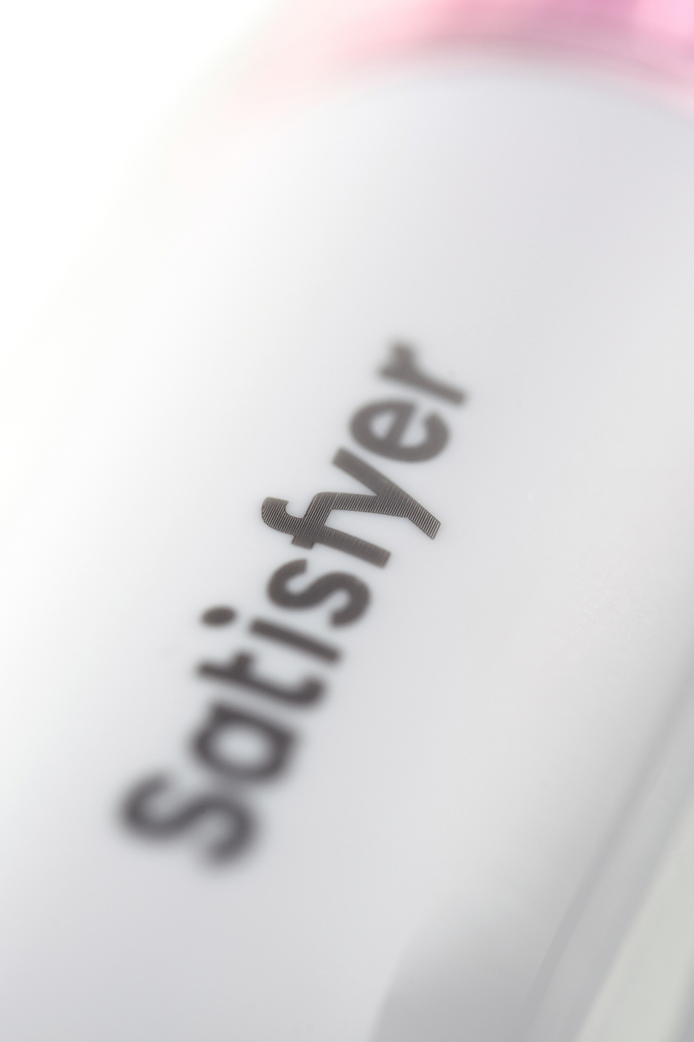 Мини вибромассажер Satisfyer Mini Secret Affair