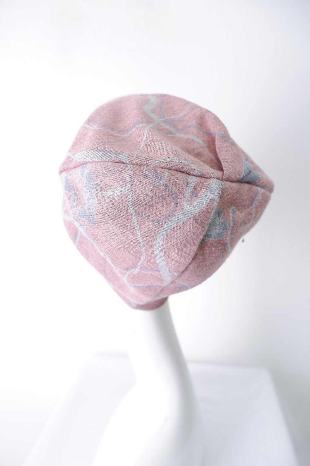 Шапка из вискозы