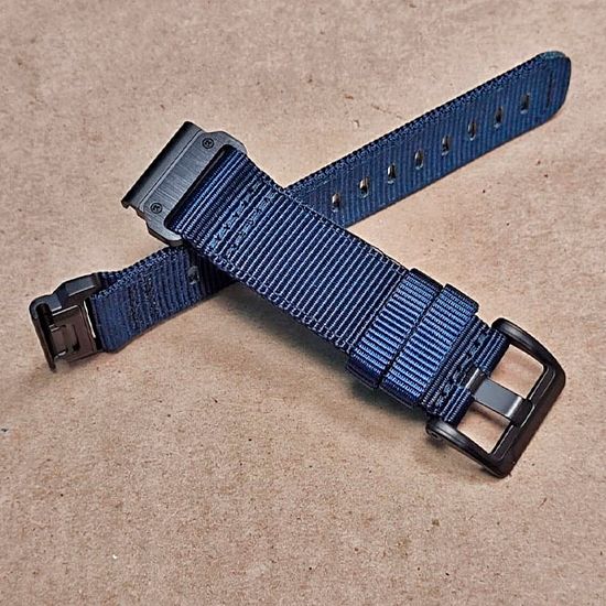 Ремешок тактический Tactix 22 мм. для Garmin Fenix 7 / 6 / 5, Forerunner 935 / 945 / 955, instinct, instinct 2, Epix Gen 2 нейлоновый быстросъемный на застежке (Синий)